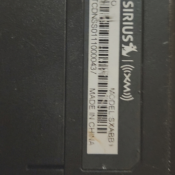 SiriusXM SXABB2 Portable Speaker Dock Satellite Radio Onyx - Picture 2 of 4